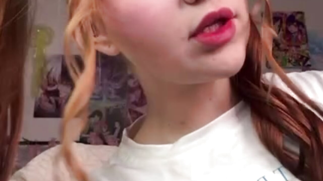 TikTok Blurryface ;p - video di Faye_Muse modella di cam