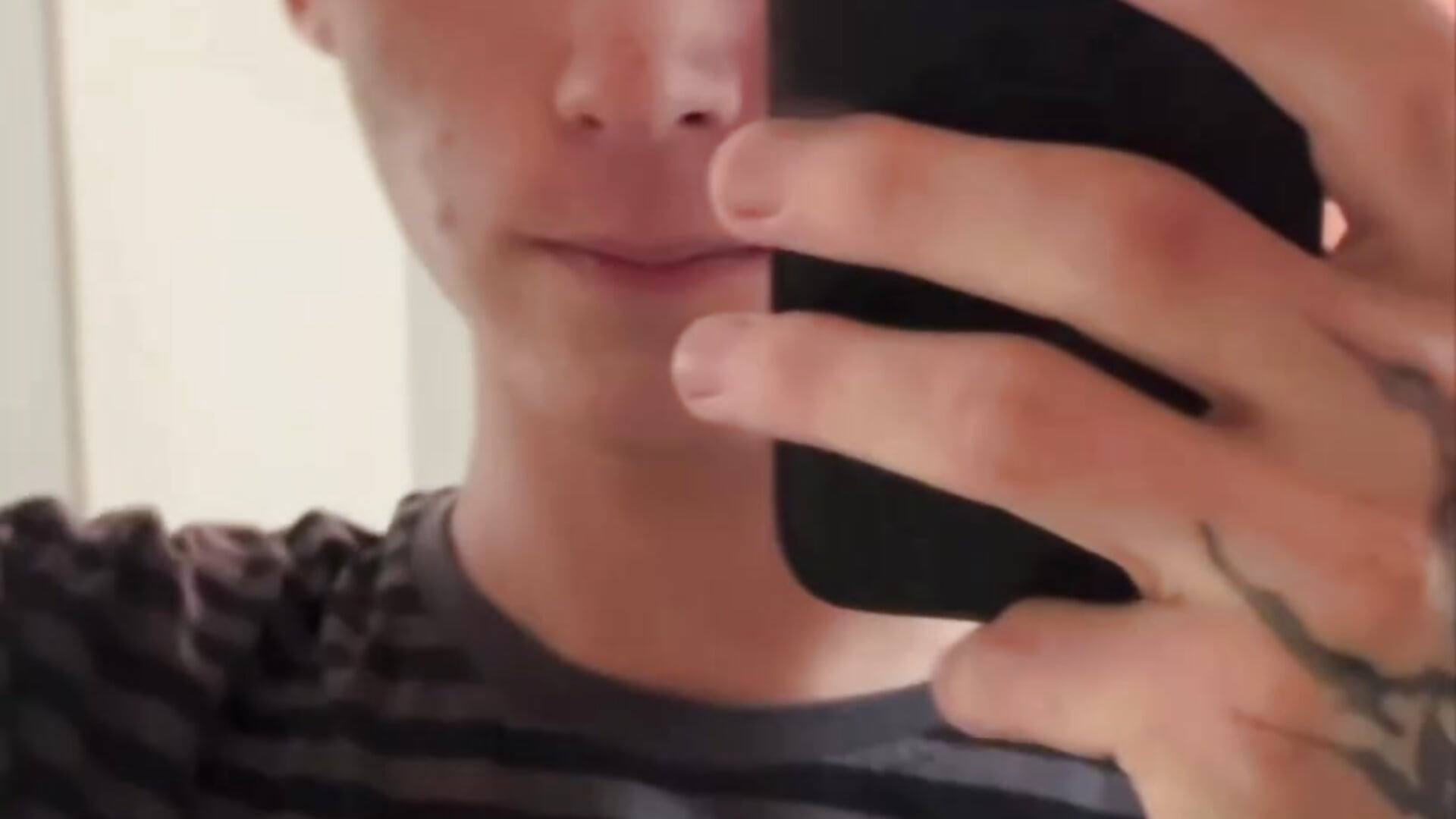 heh – video od webkamerové modelky Manuel_Garse