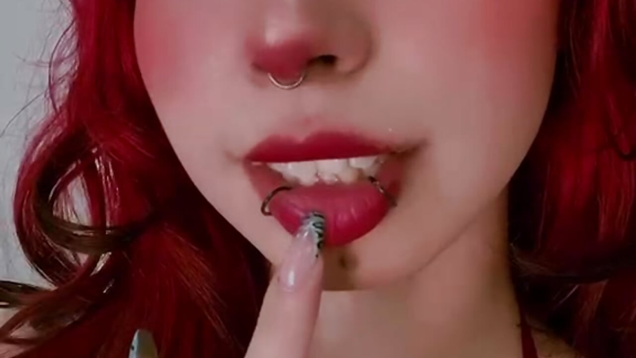 piercing ❤️ - video oleh Lilyred_Gh