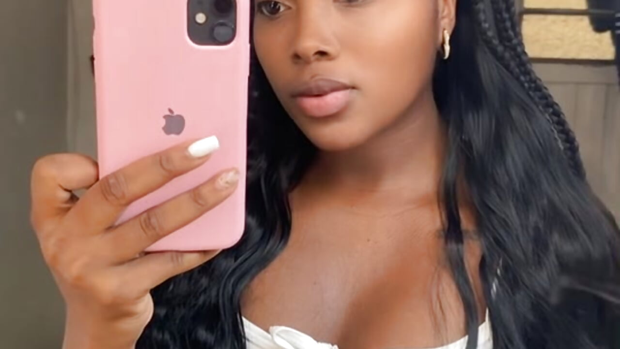 Linda pero no tú linda - Vídeo de yara_rose, modelo de vídeos