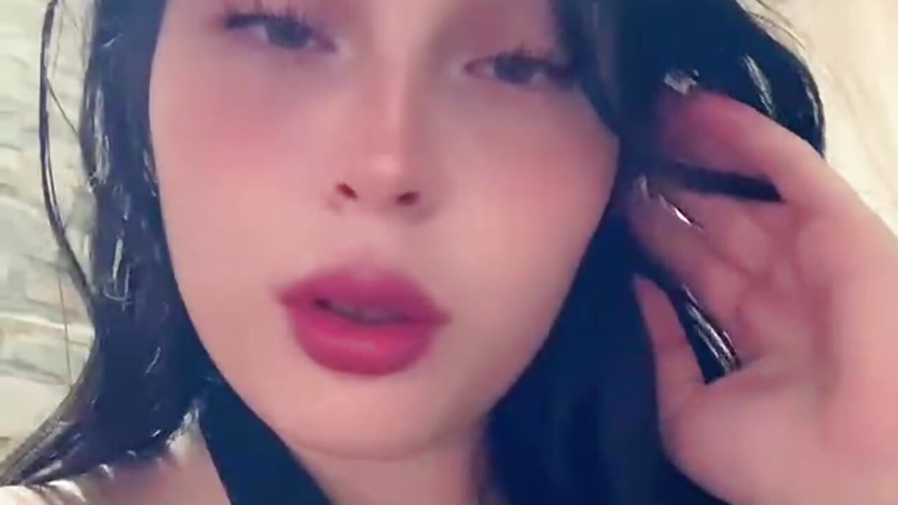 by me💕 - video của người mẫu cam veronica_lodge2sm