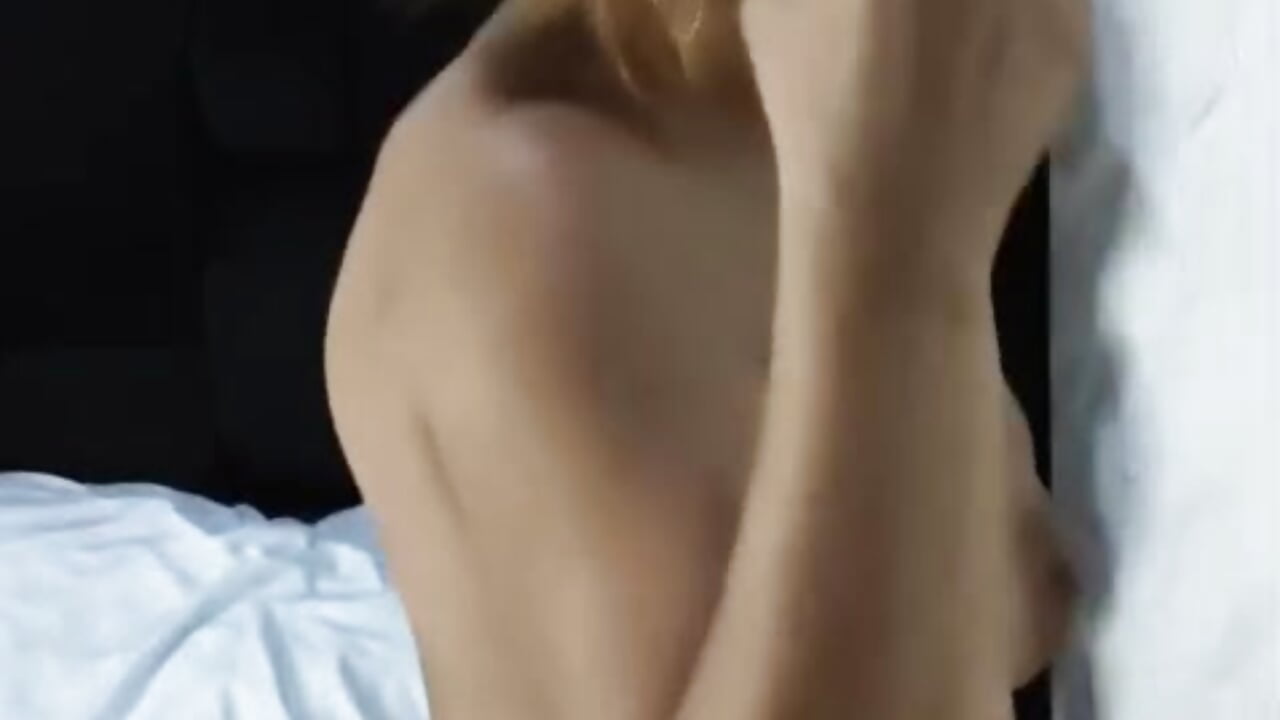 Me 😈 - clip cu Anabel_Rouse model videochat