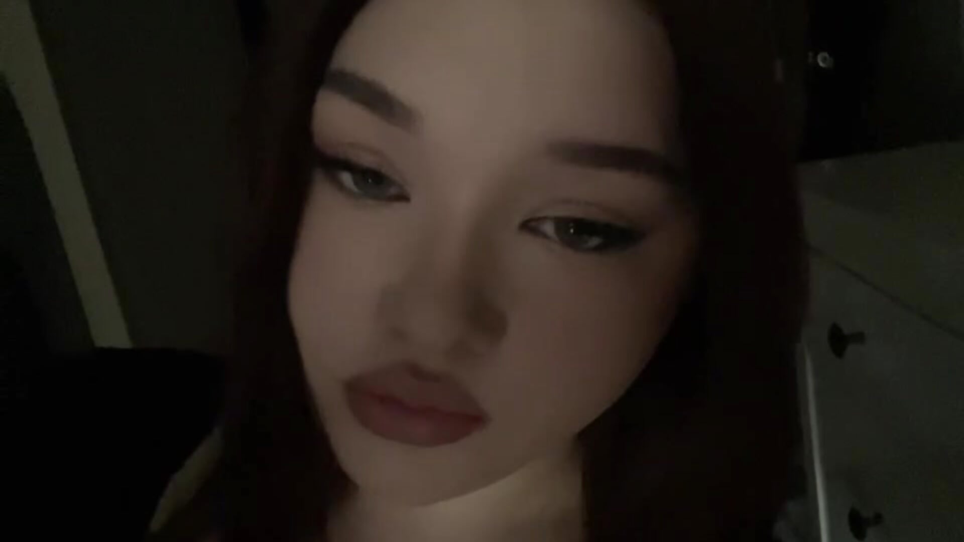 😈 - video od modelky/modela SweetLunari