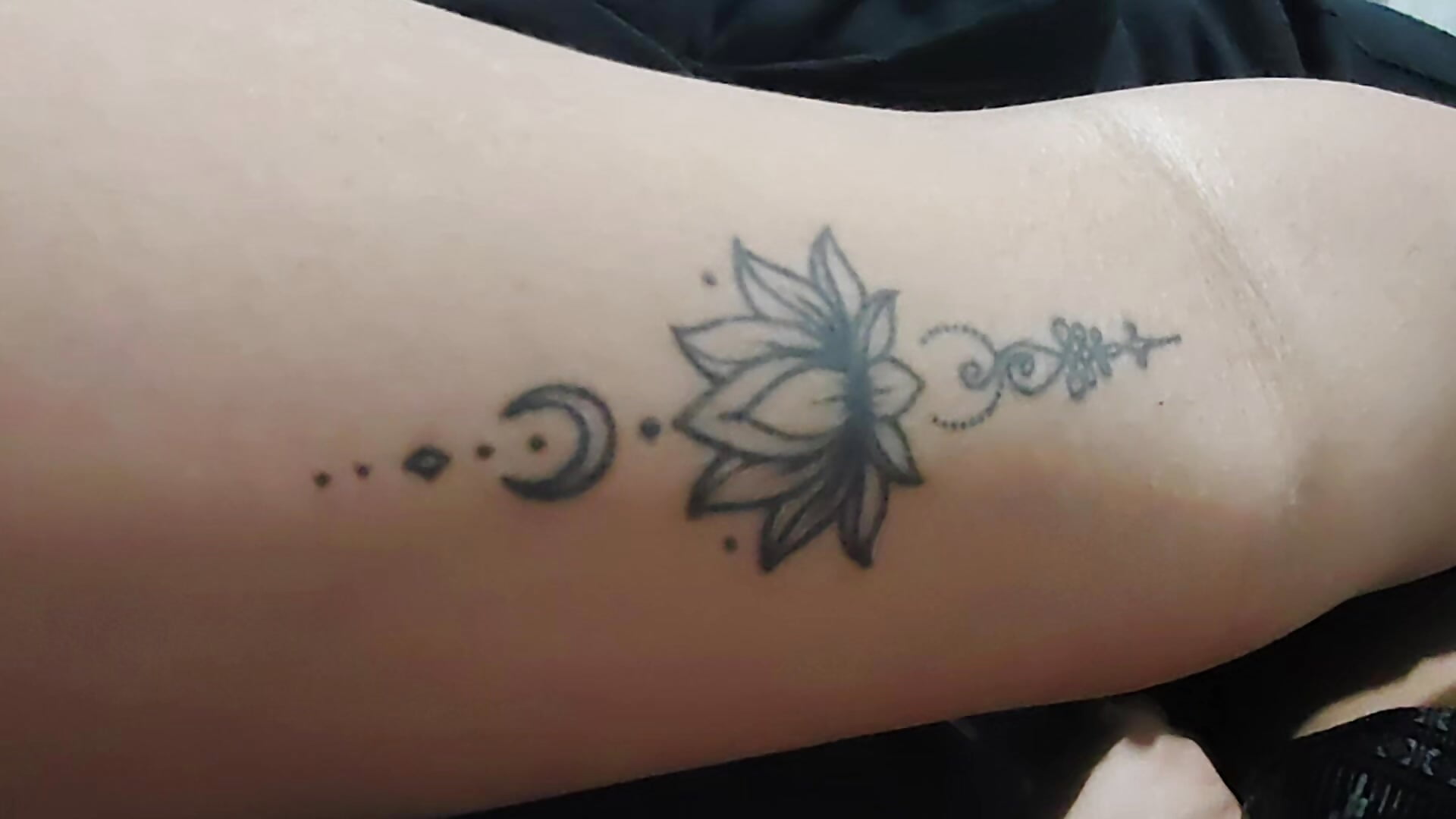 My body tattoo– desi__copule kameramodell videója