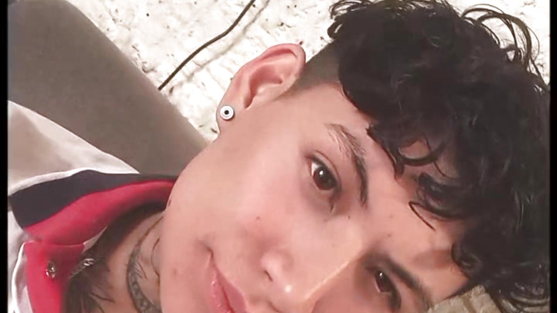 👅🫦