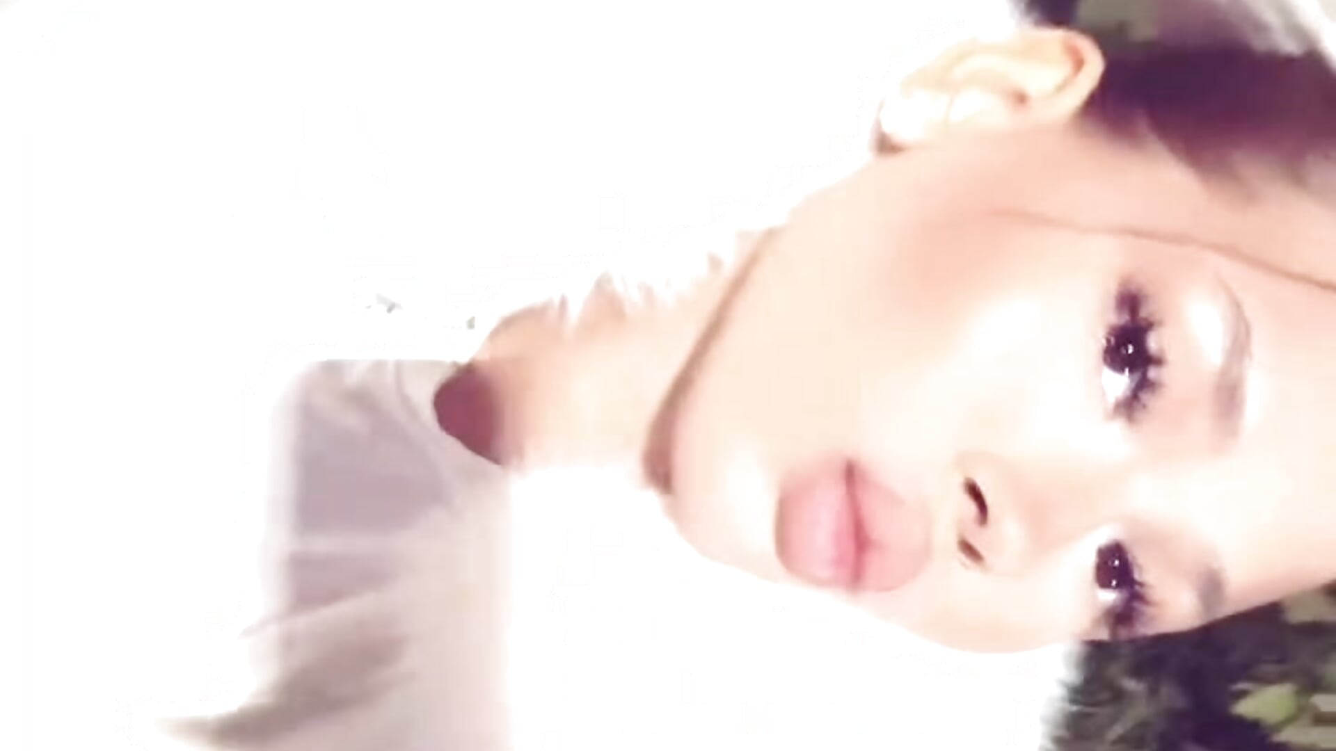it's mee ^^ - video by JaquelineShawhan