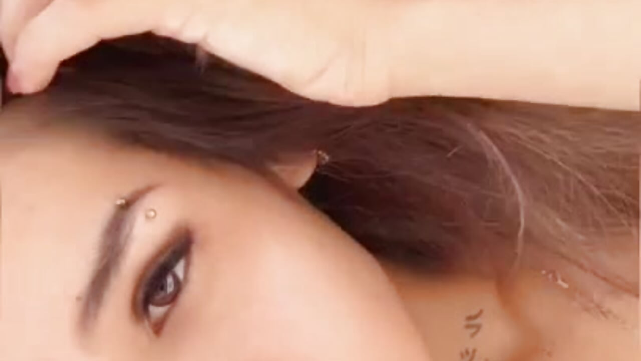 hot piercing!! - video di lena_Branch modella di cam