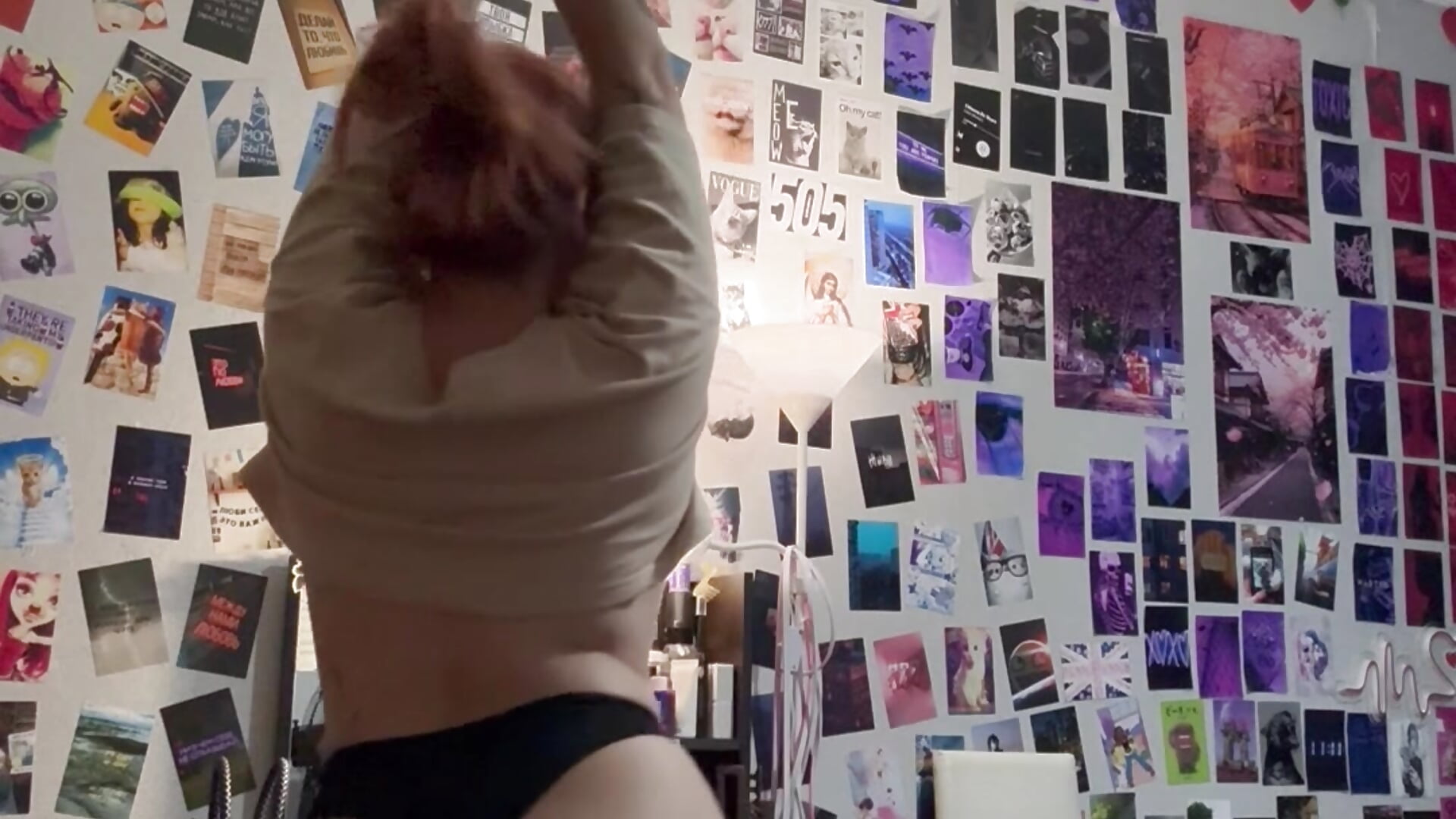 Playful dancing – video af ulya1smitt cam-model