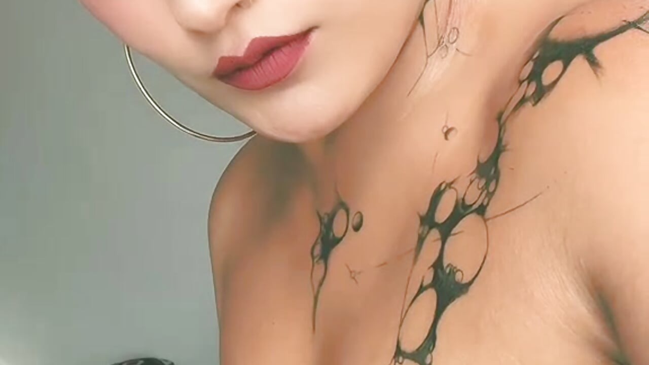 1000291884.mp4 - video by Veroleonica
