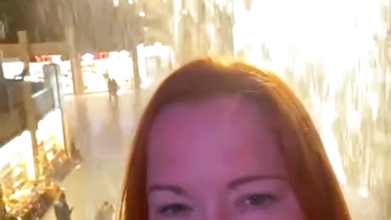 1000069725 – video od webkamerové modelky Pirellina