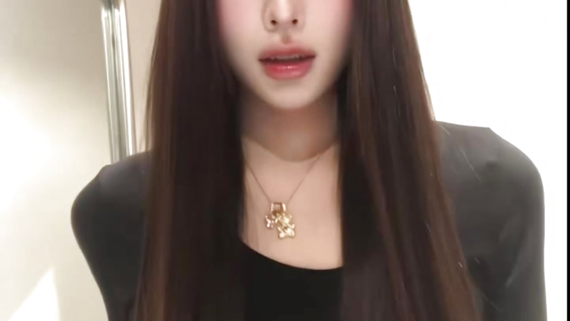 微信视频2026-09-21_130829_110 - vidéo du modèle de showcams lixue3
