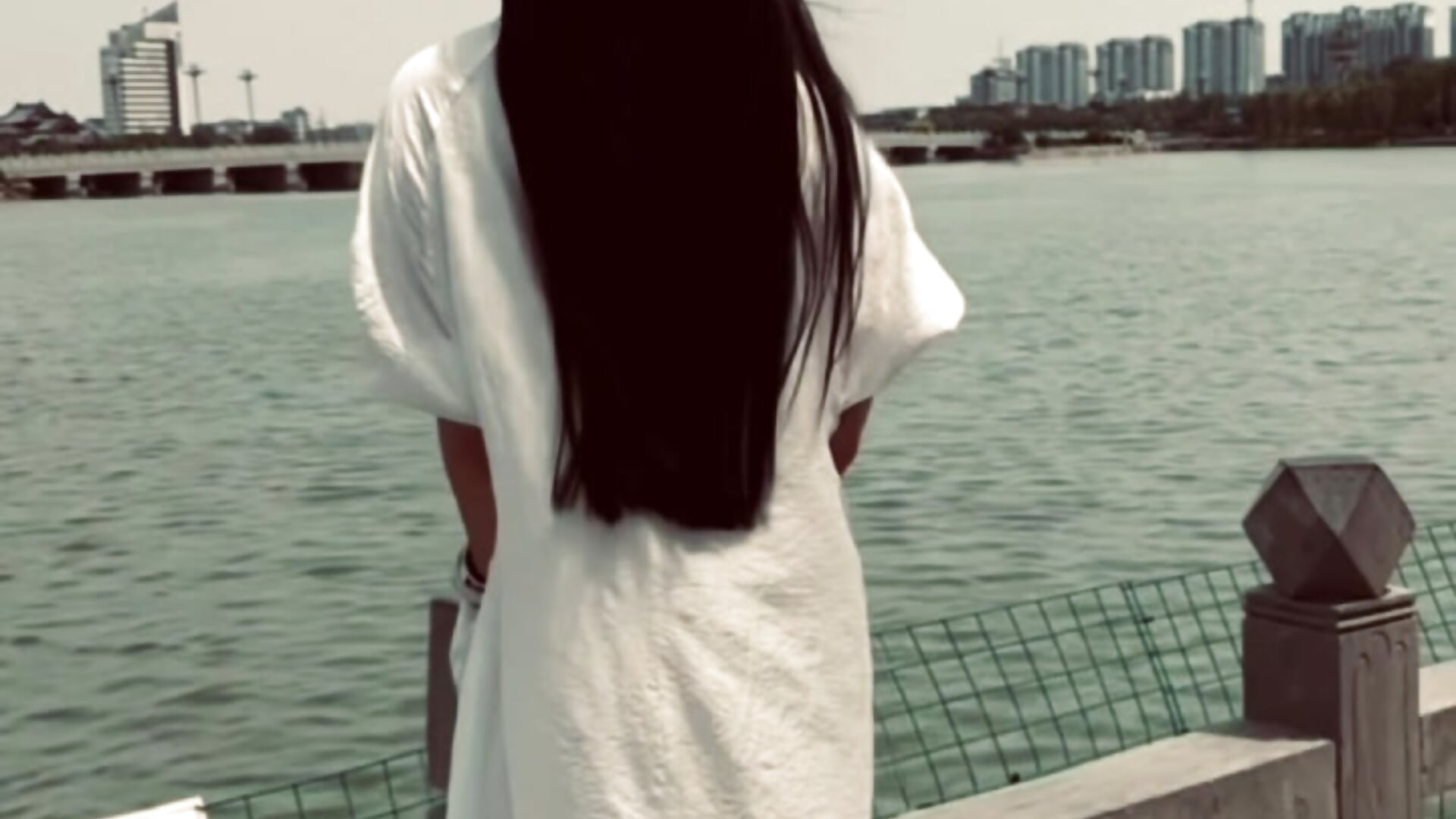 日常 – video modela na kameri MailiBABY