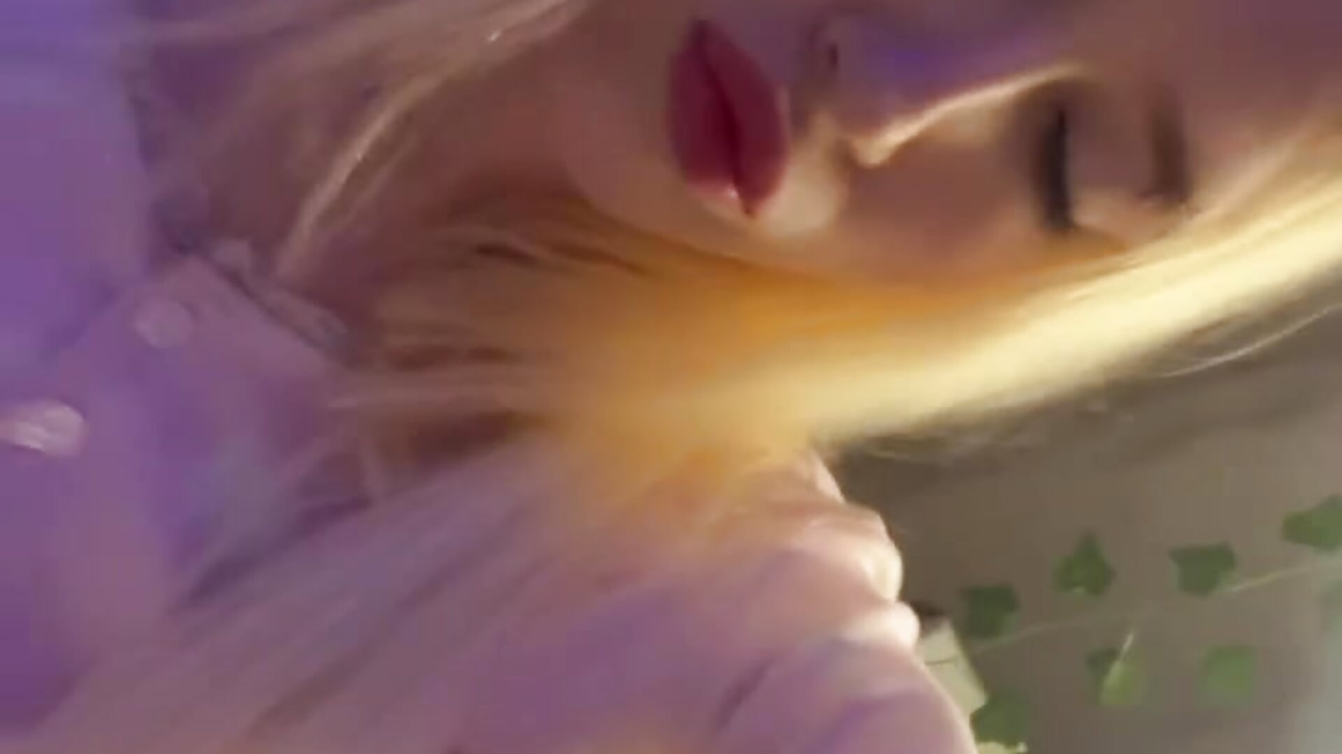 🍓💦 – video od webkamerové modelky sweetcrystalll