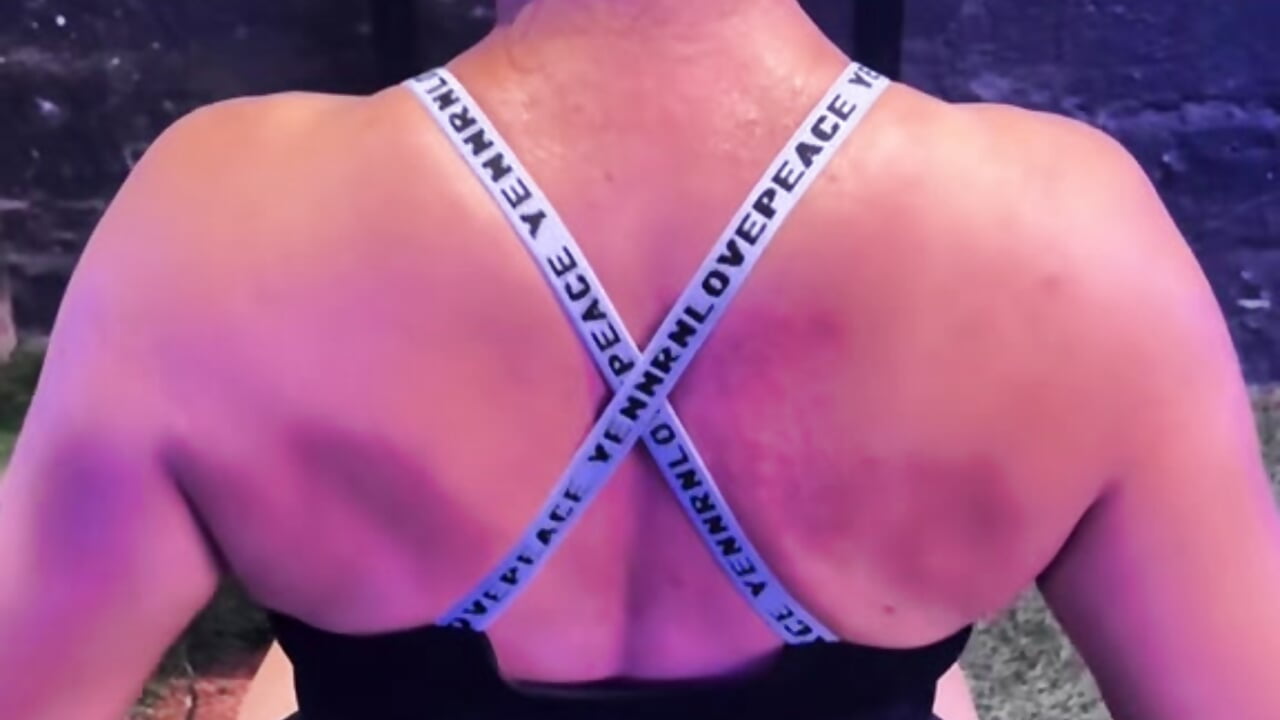 v1c044g50000db4dsb7og65t8lk7b280 - video by ChavelaRose123 cam model