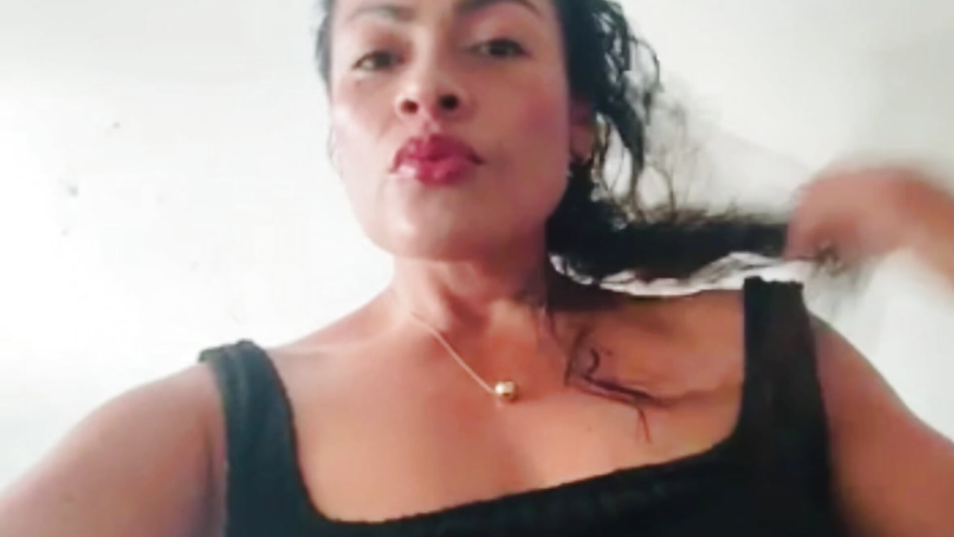 ScreenRecording_10-08-2026 16-42-39_1 - video by ChavelaRose123 cam model