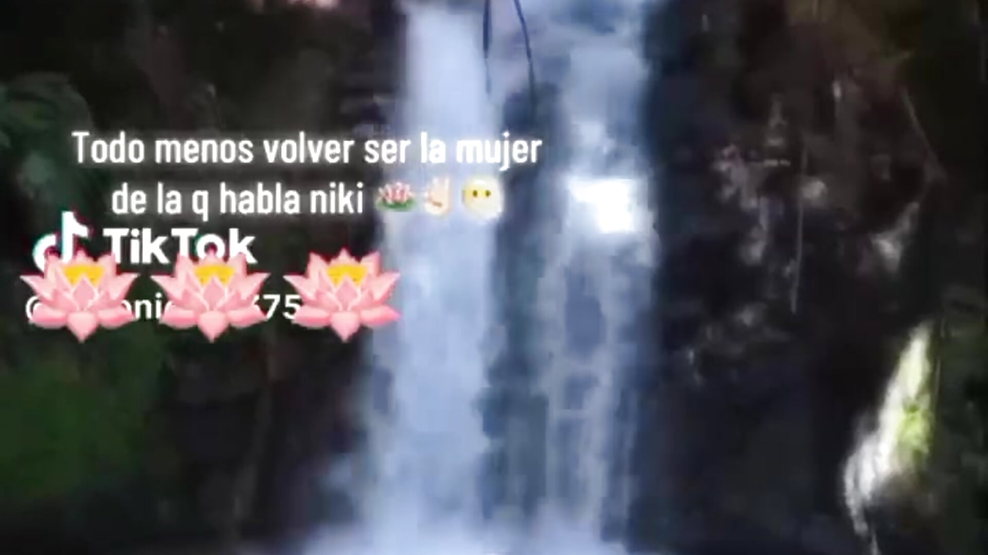 Con todo el daño que te Ise 🪷😶‍🌫️ — filmik Brittanylove18, modela(-lki) na kamerkach
