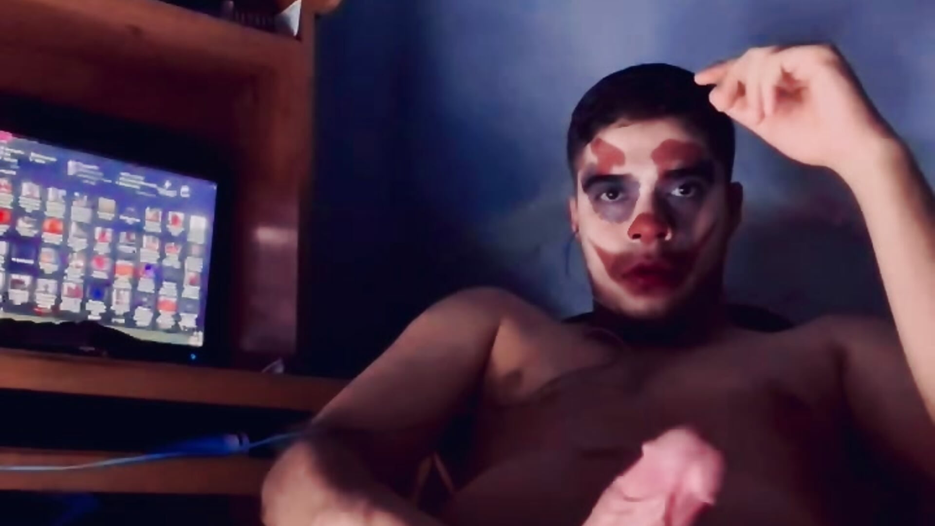 ClownFilterLook - video của người mẫu cam MorroNalgonAlv