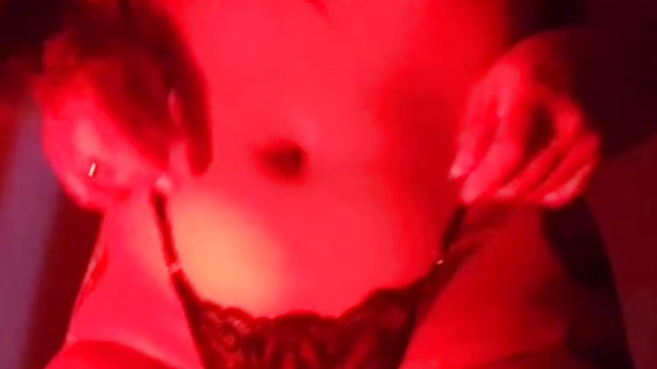 A sneak peek at what you'll see just for you in my exclusive private session today - video di AlisaSmithe modella di cam