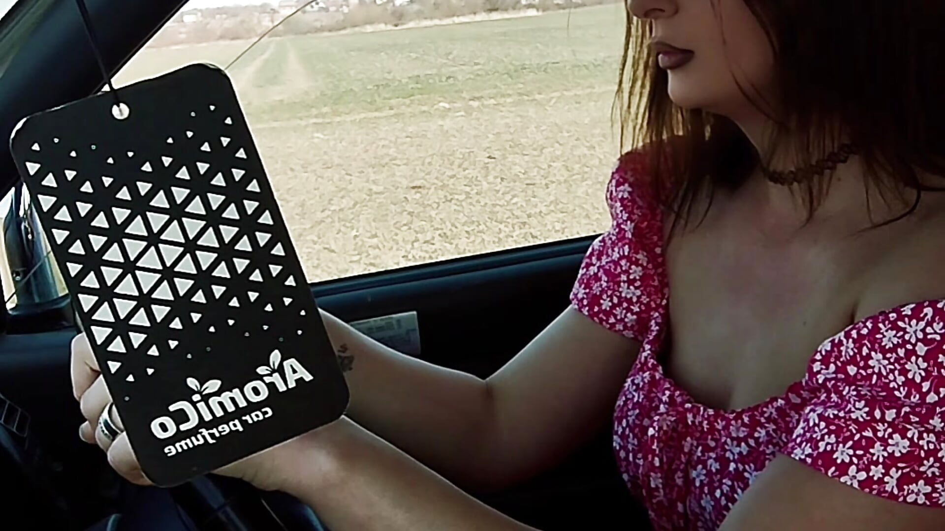 travel - video by SerenaLooveX cam model