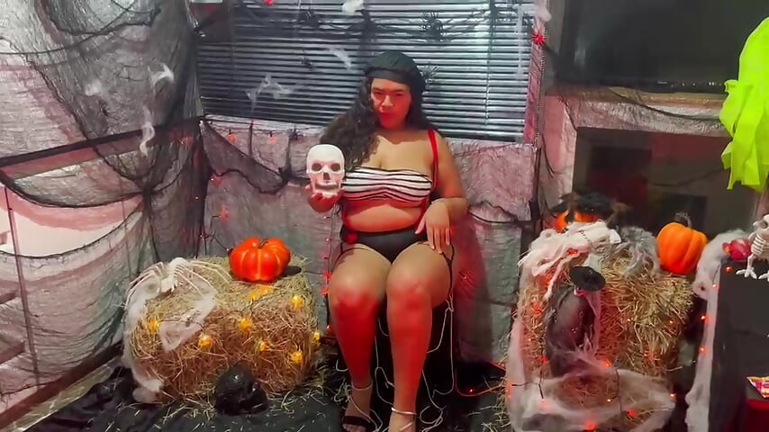 Happy Halloween🎃 - Vídeo de VictoriaRoose, modelo de vídeos