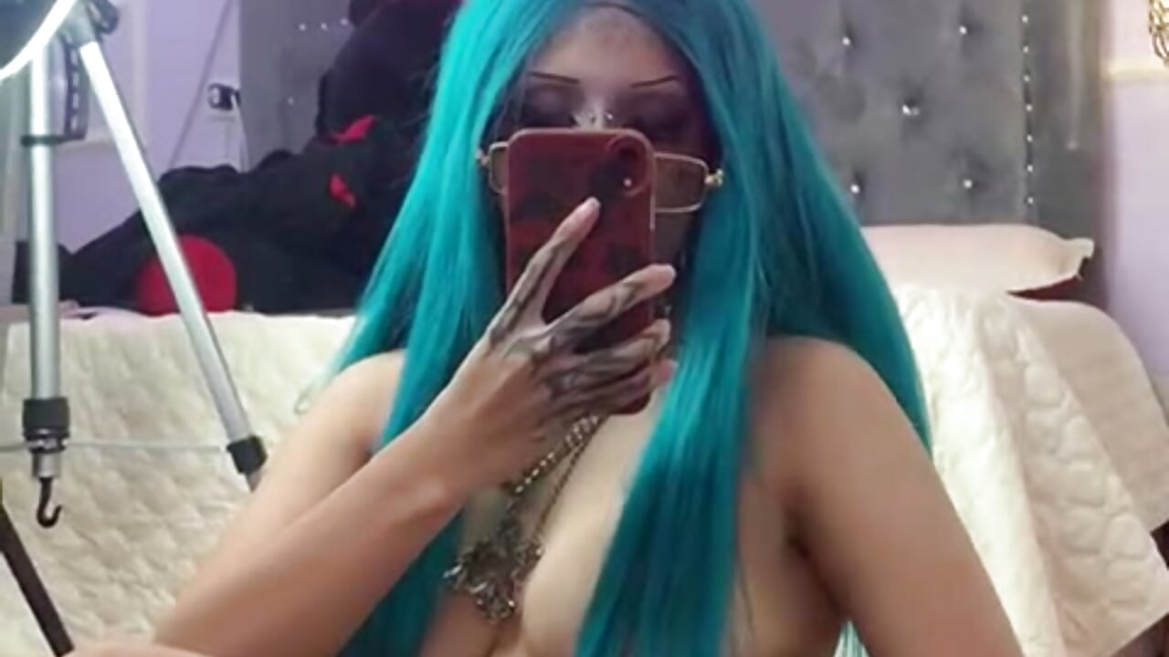 Tell me what you want to fuck.🍑💋🍆 - סרטון של Dravella, דוגמן/ית מצלמה
