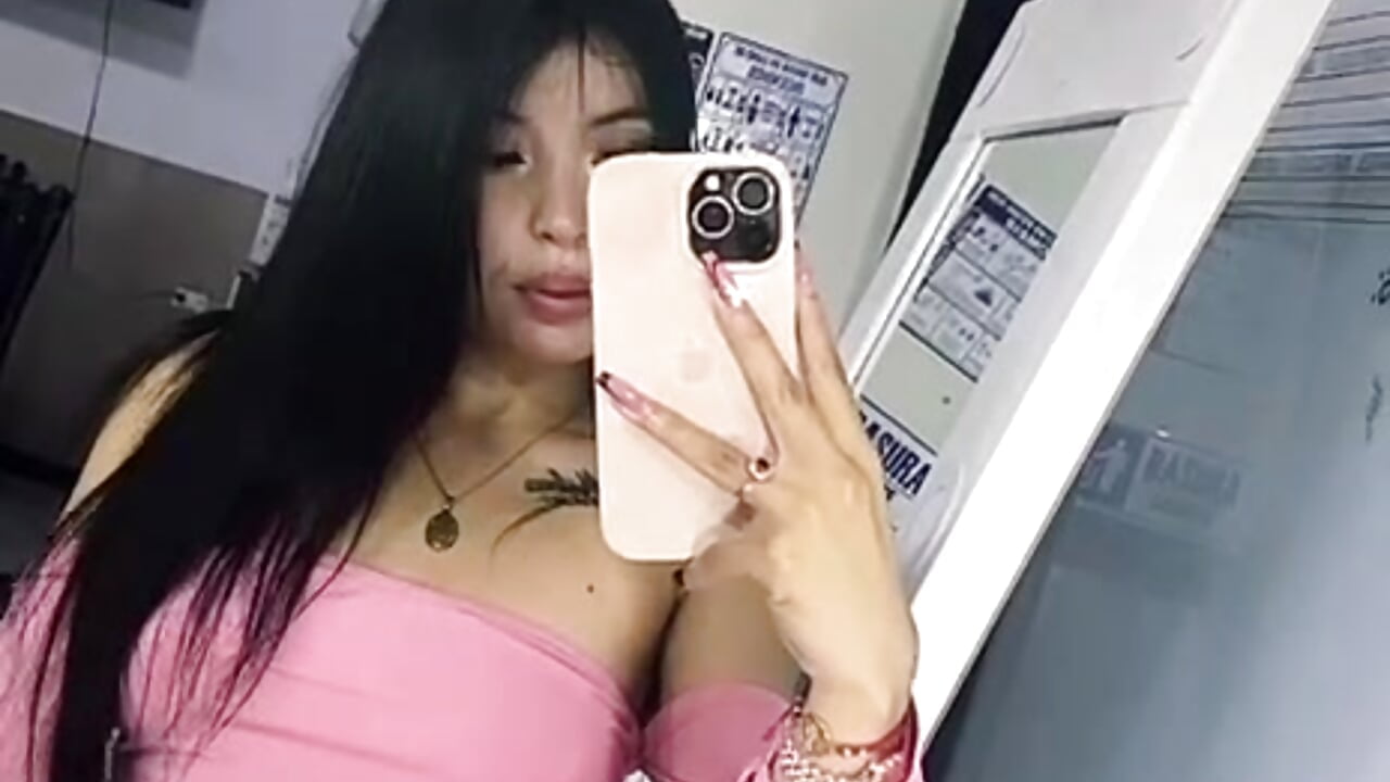Dahia 🍑 - video by Dahia_Sweet cam model