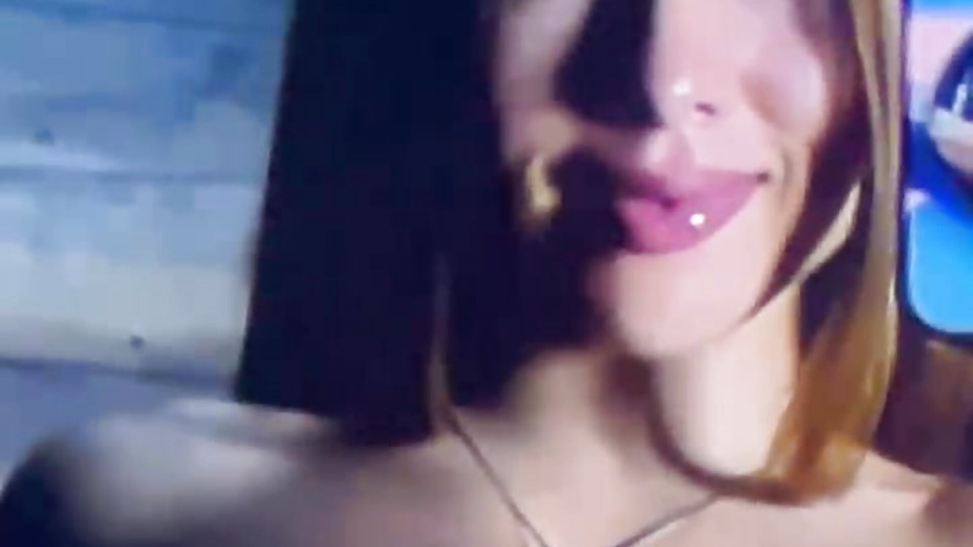 Smile - video by iam_tiny cam model