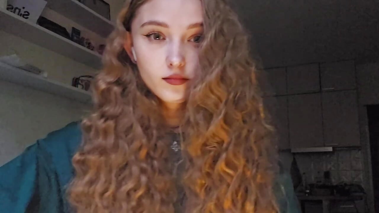 A little shy🌸 - βίντεο μοντέλου AmeliaDee