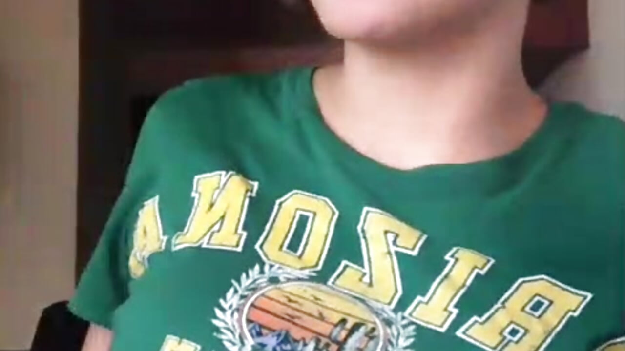 WhatsApp Video 2026-09-28 at 12,58,57 PM - video av BritneyCastillo cam-modell