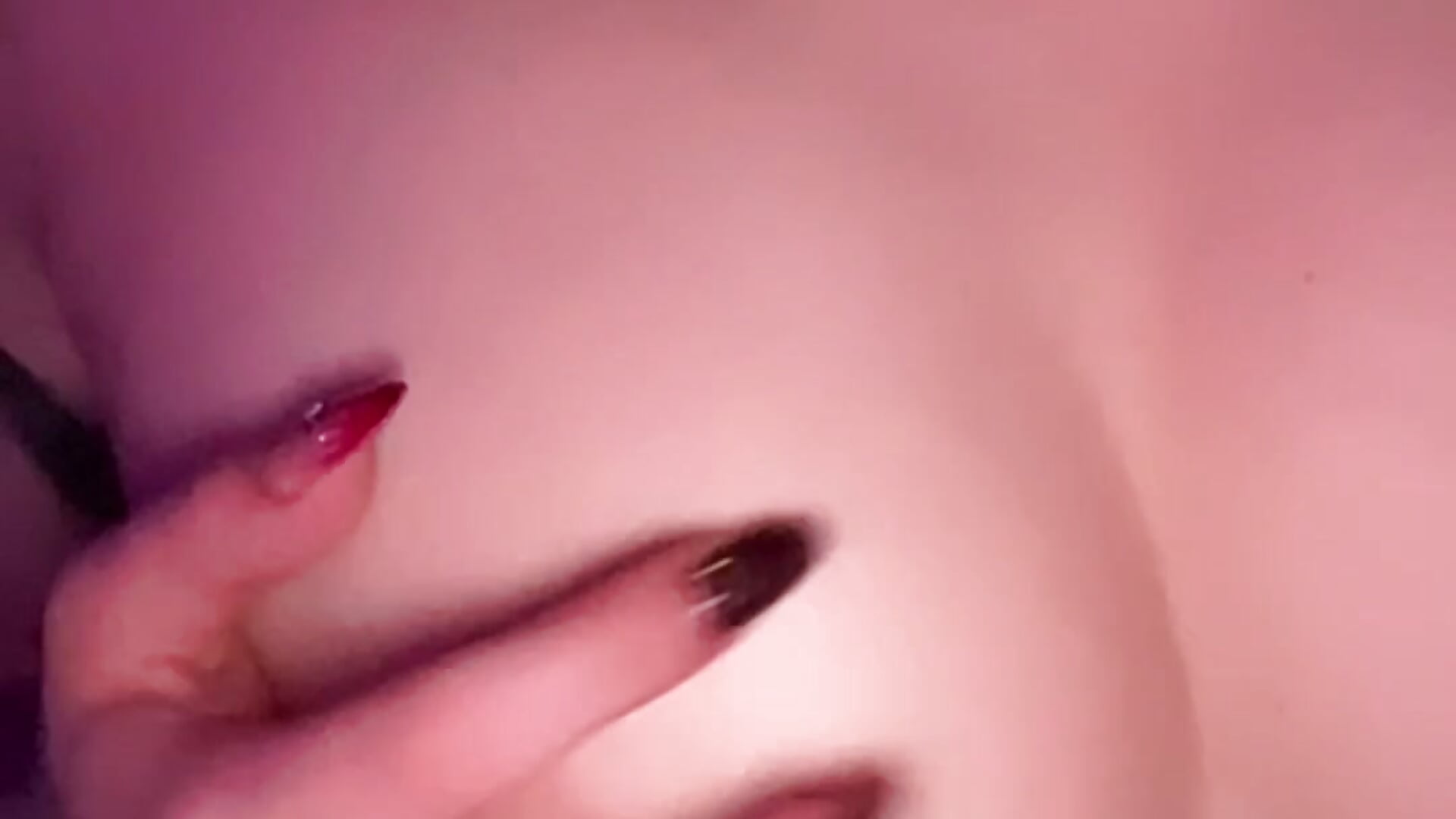 A naughty little girl🔥 - video by LiaaJohnson_ cam model