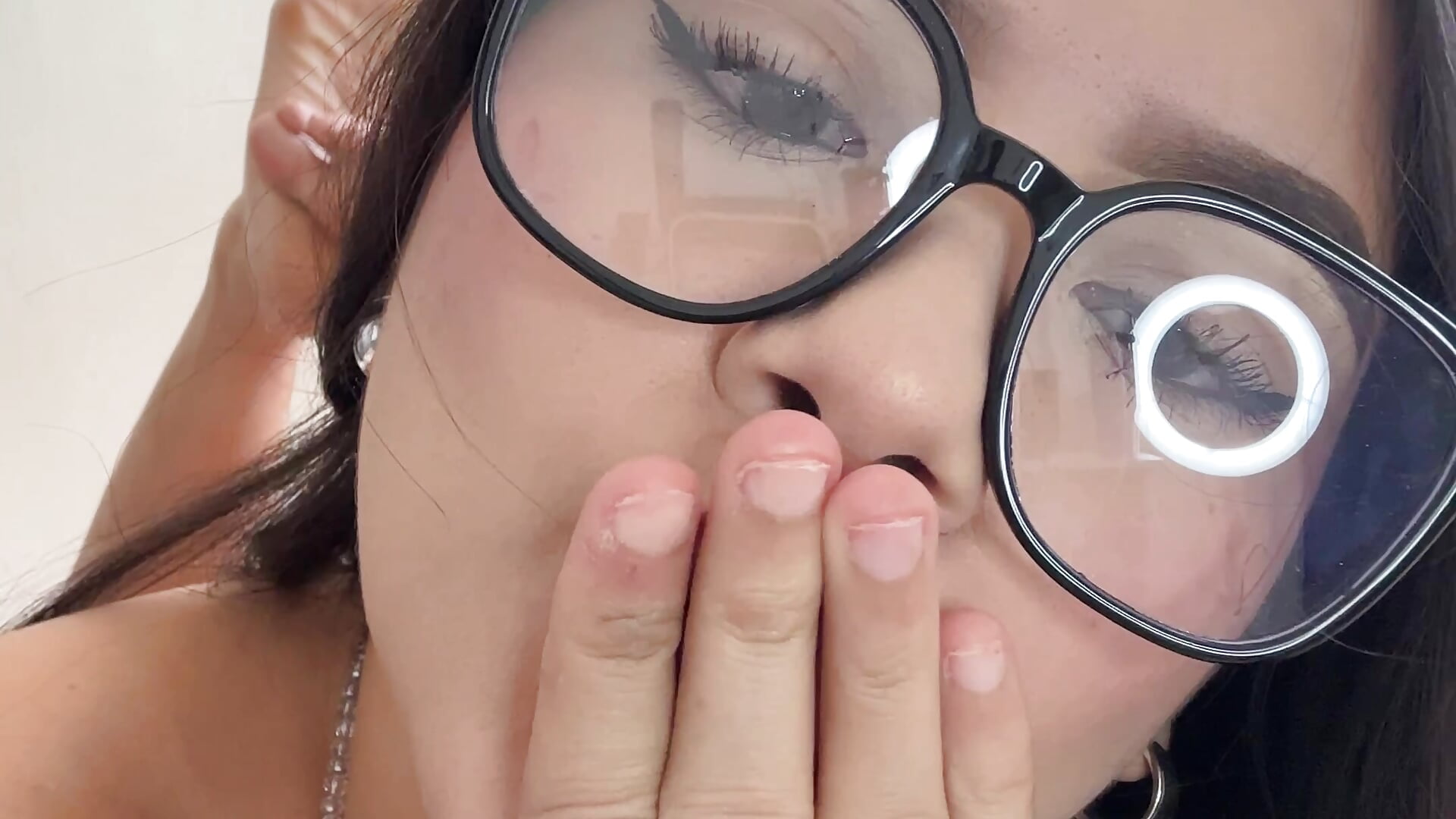 Kisses for you baby, welcome💋🥵 - video di nyla_rose_ modella di cam