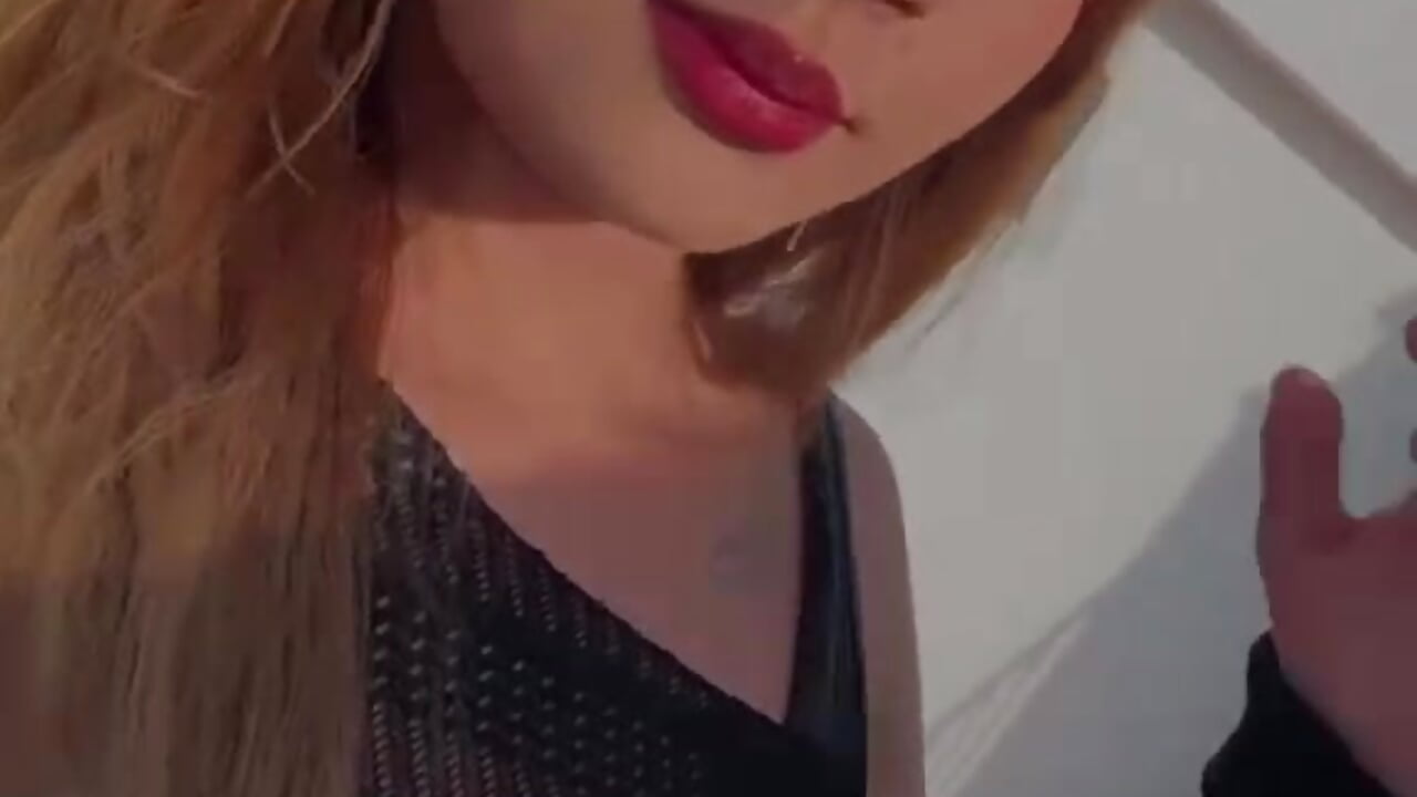 Me 💕 - video av ariana_x1_ cam model