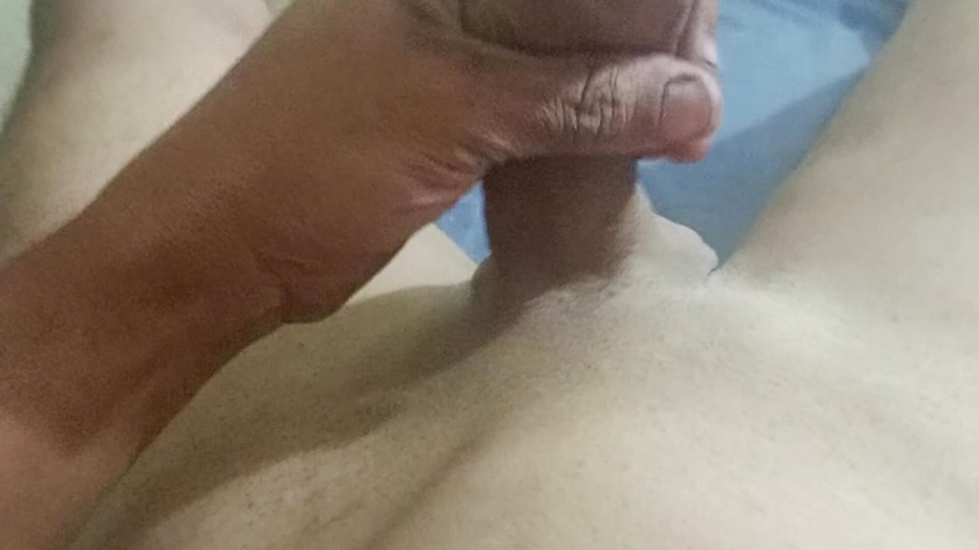22cm de pene cargado de leche