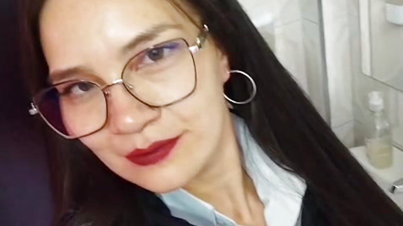 WhatsApp Video 2026-09-22 at 18,54,20 - video av tania_glasses cam model