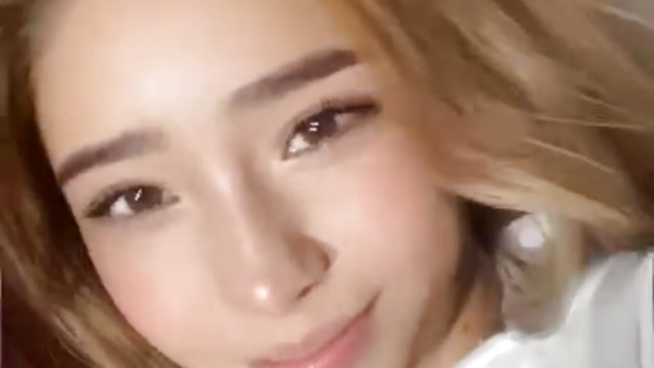 Im Rose - vídeo de la modelo de cam Supergirls_