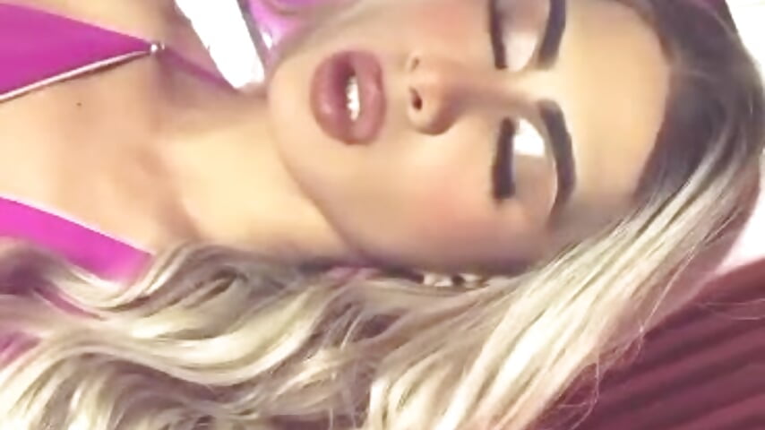 profile-intro-video-1790164184 - video van _Sweet_silvana_ cam-model