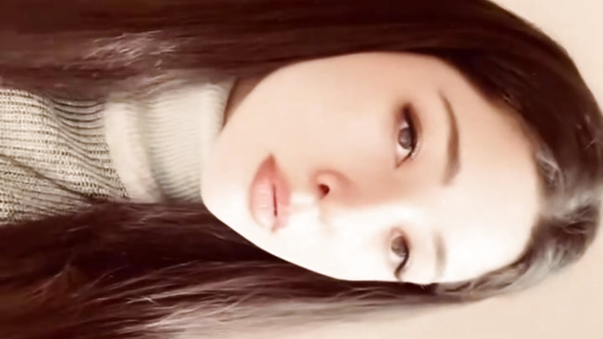 Hello i'm Nora! - video oleh NoraQue kamera model