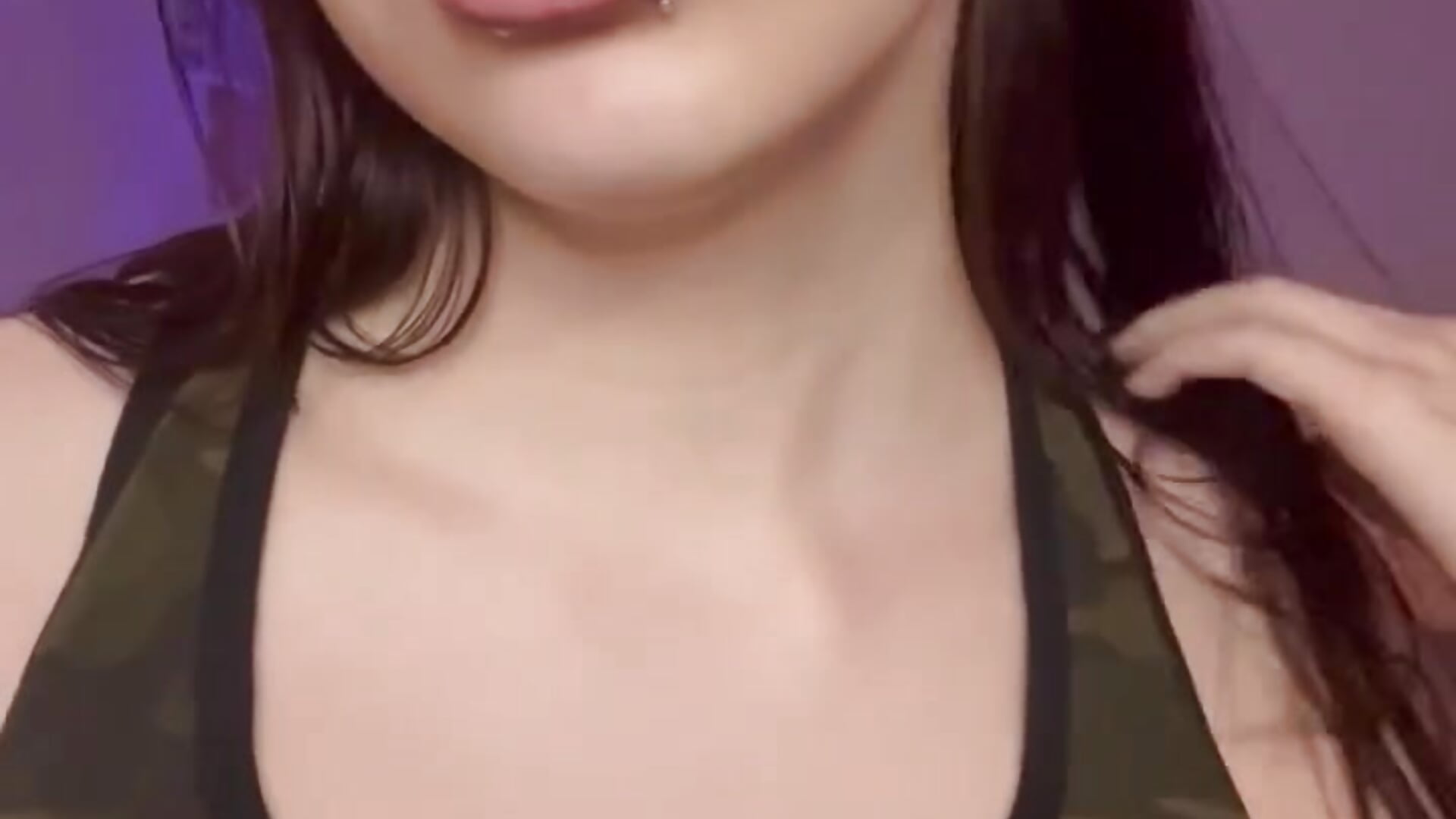 piersing - video oleh Your_Agnes69 kamera model