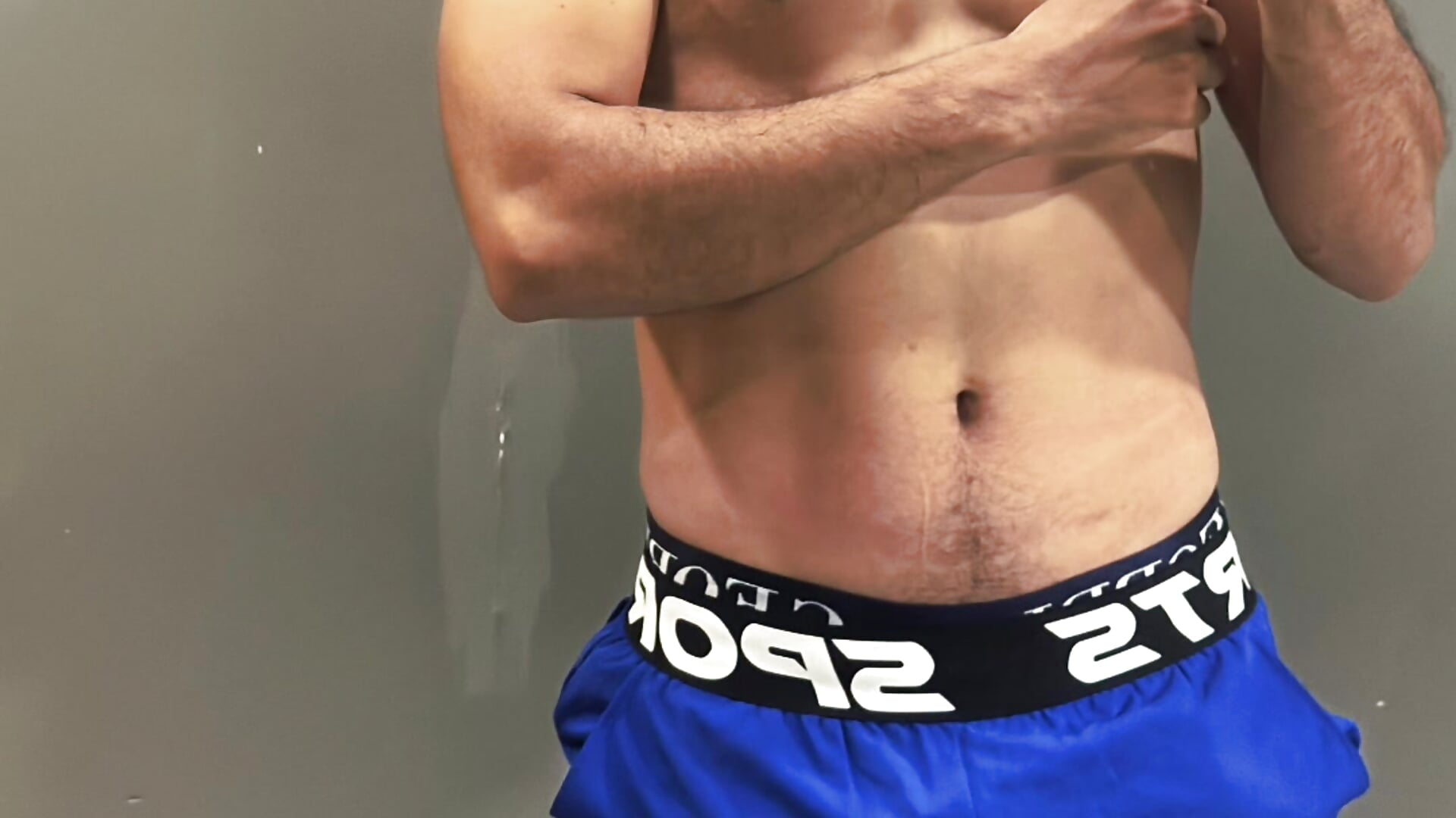 Gym selfie – video modela na kameri emmanuel_padilla