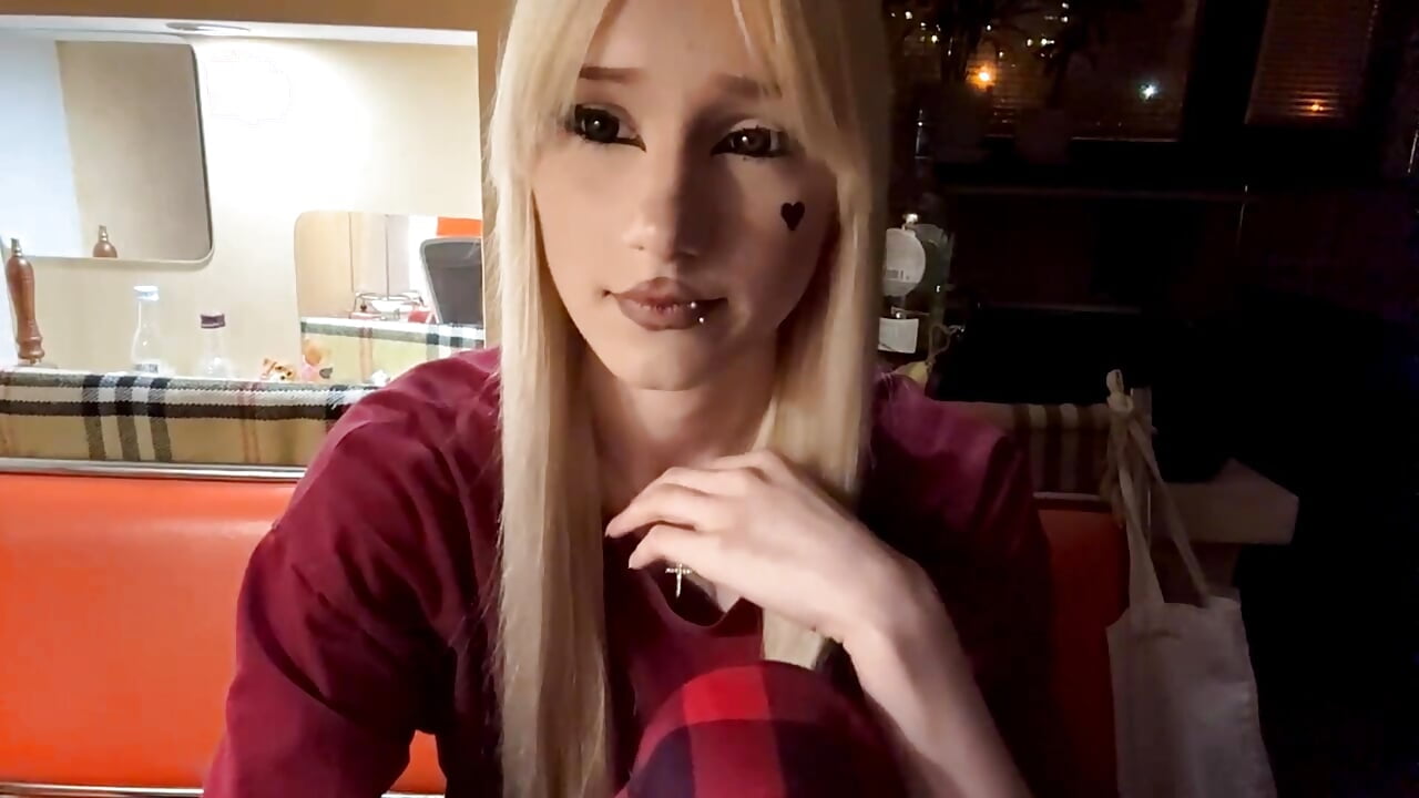 Just me :3 - vidéo du modèle de showcams Blondilis