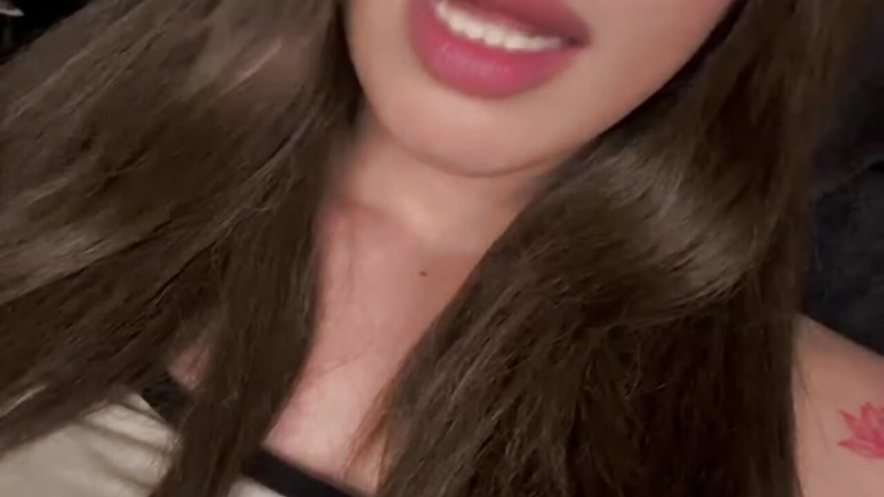😋 - video di Lottus- modella di cam