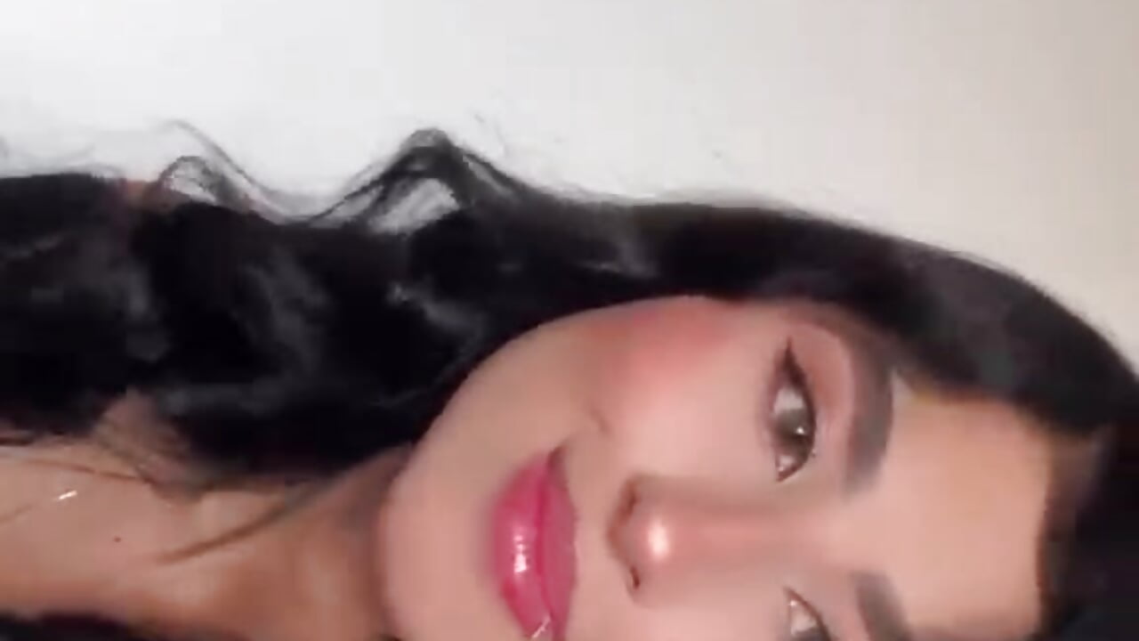 Simply Gorgeous ✨ - סרטון של Susana_Giraldo, דוגמן/ית מצלמה