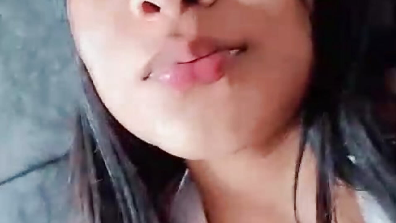 "A glimpse into your favorite fantasies. Take me private and let’s make them real. 🔥✨" - iniyalaboni_ kullanıcısının videosu
