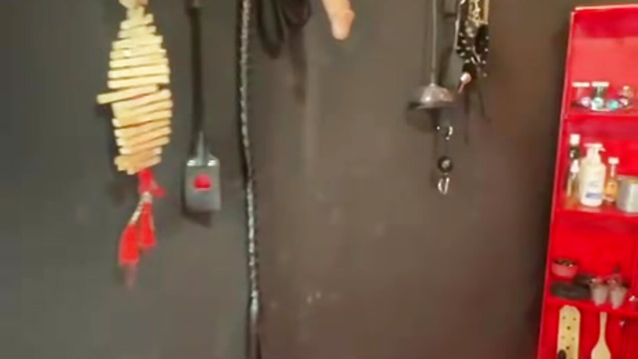 room – video od webkamerové modelky BDSM_Luxury