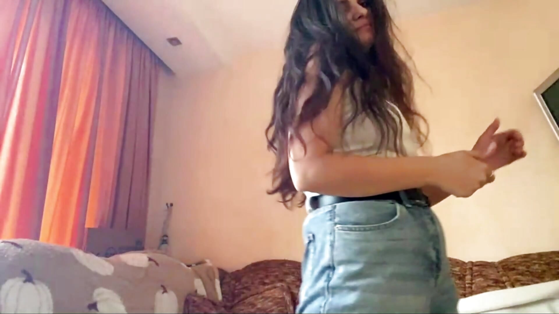 Make me kiss – video af CleotildeAholt cam-model