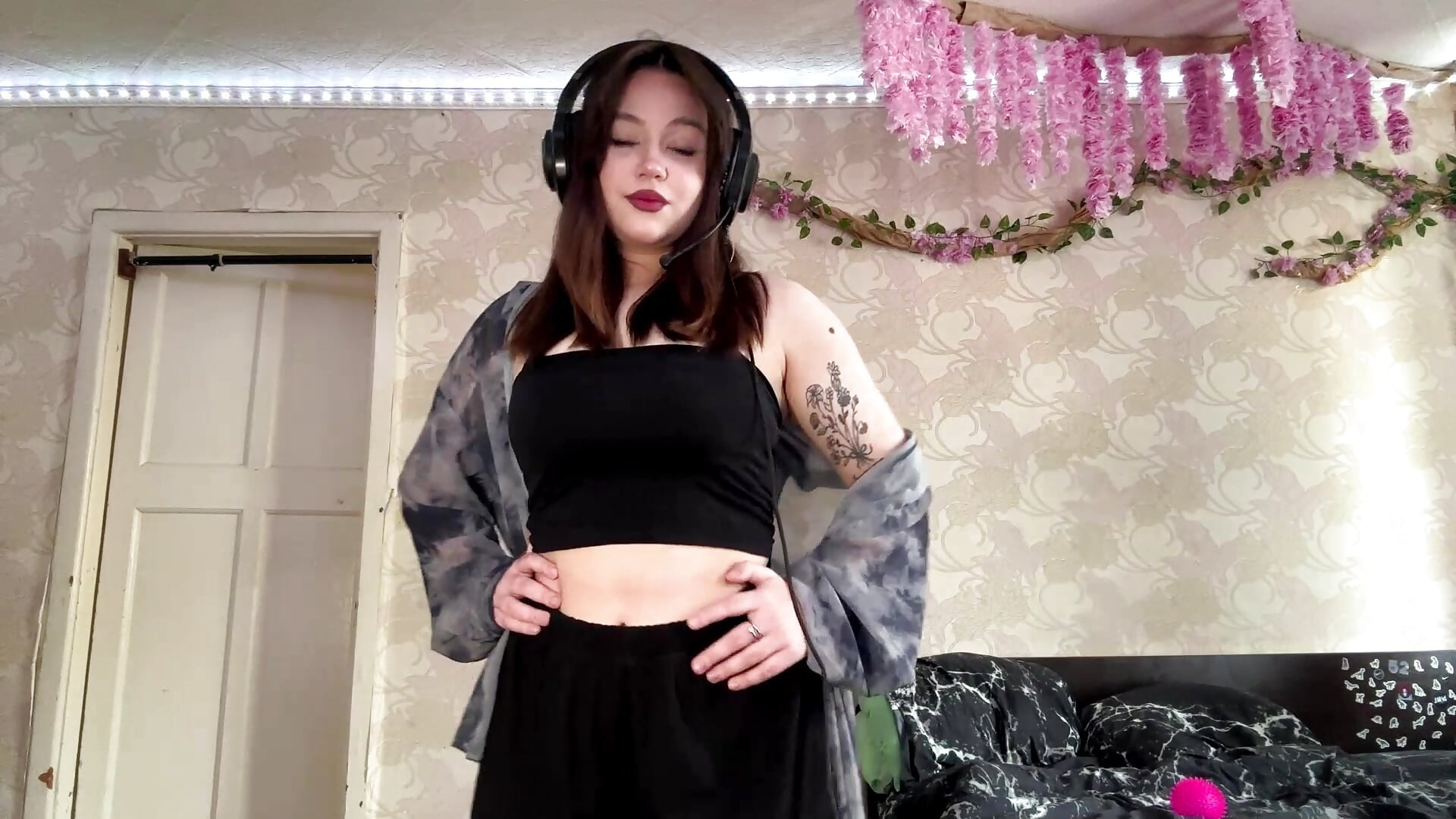 What do you think, baby?😈💕 - Vídeo de ArgeliaDuthie, modelo de vídeos
