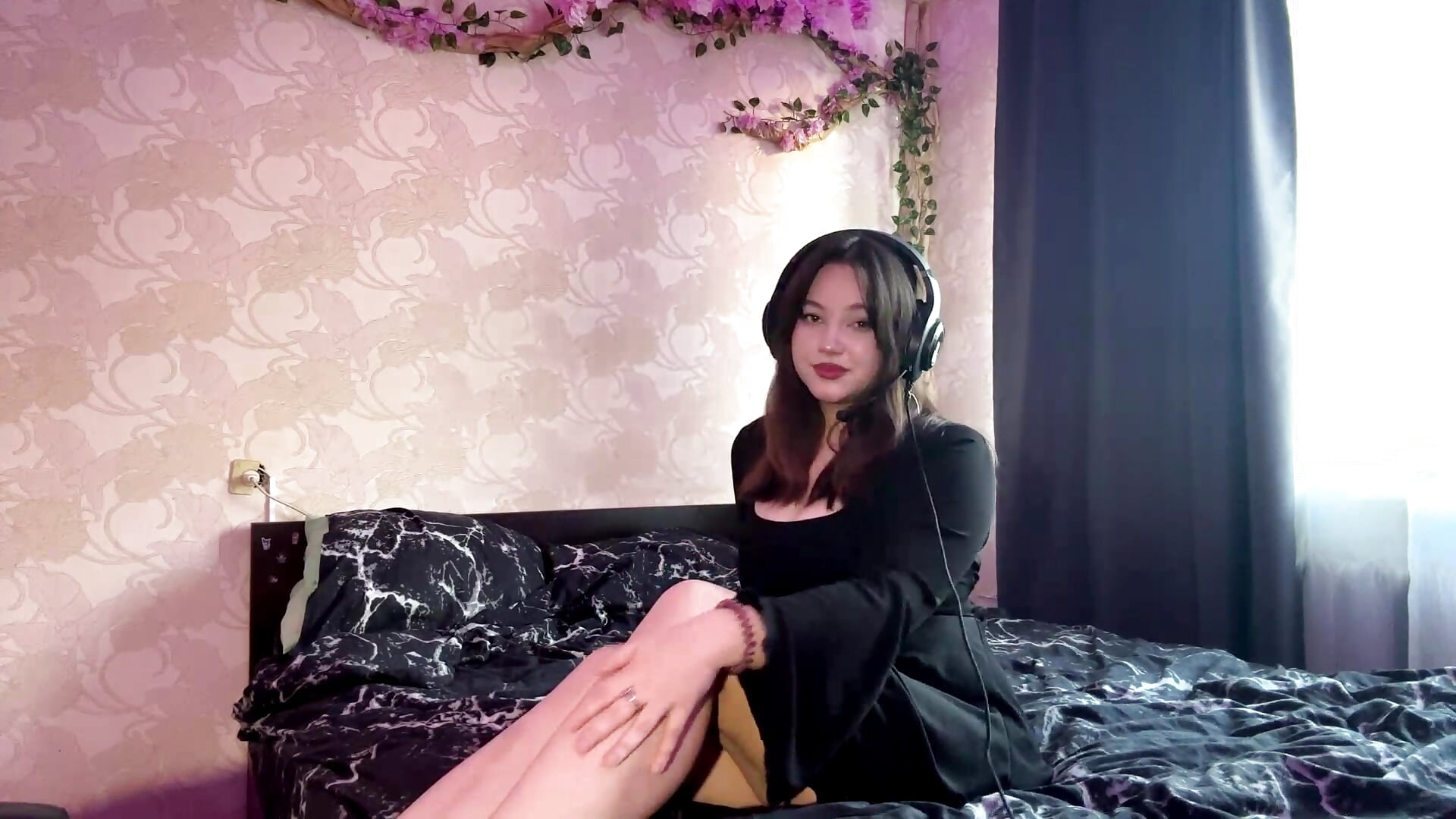 I'm just playing with you😈 - video di ArgeliaDuthie modella di cam