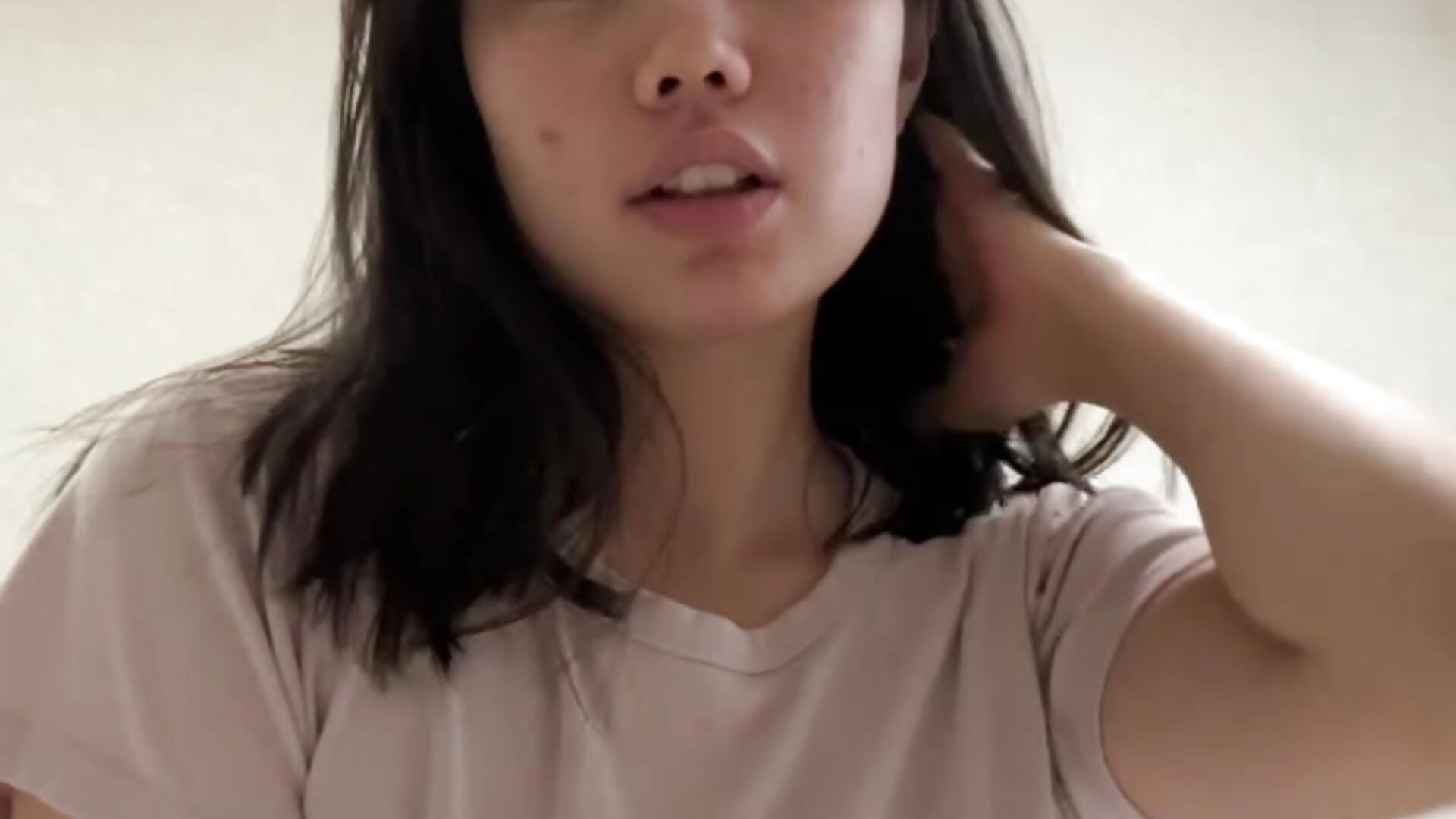 Relaxing at home - video od modelky/modela ErikaOliver