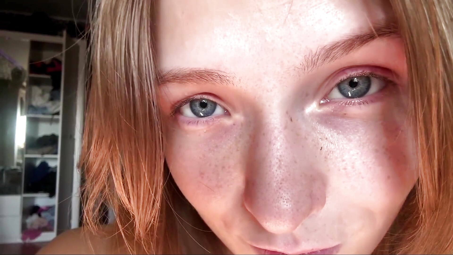 Look deep into my eyes - vídeo de la modelo de cam KaseyVentur