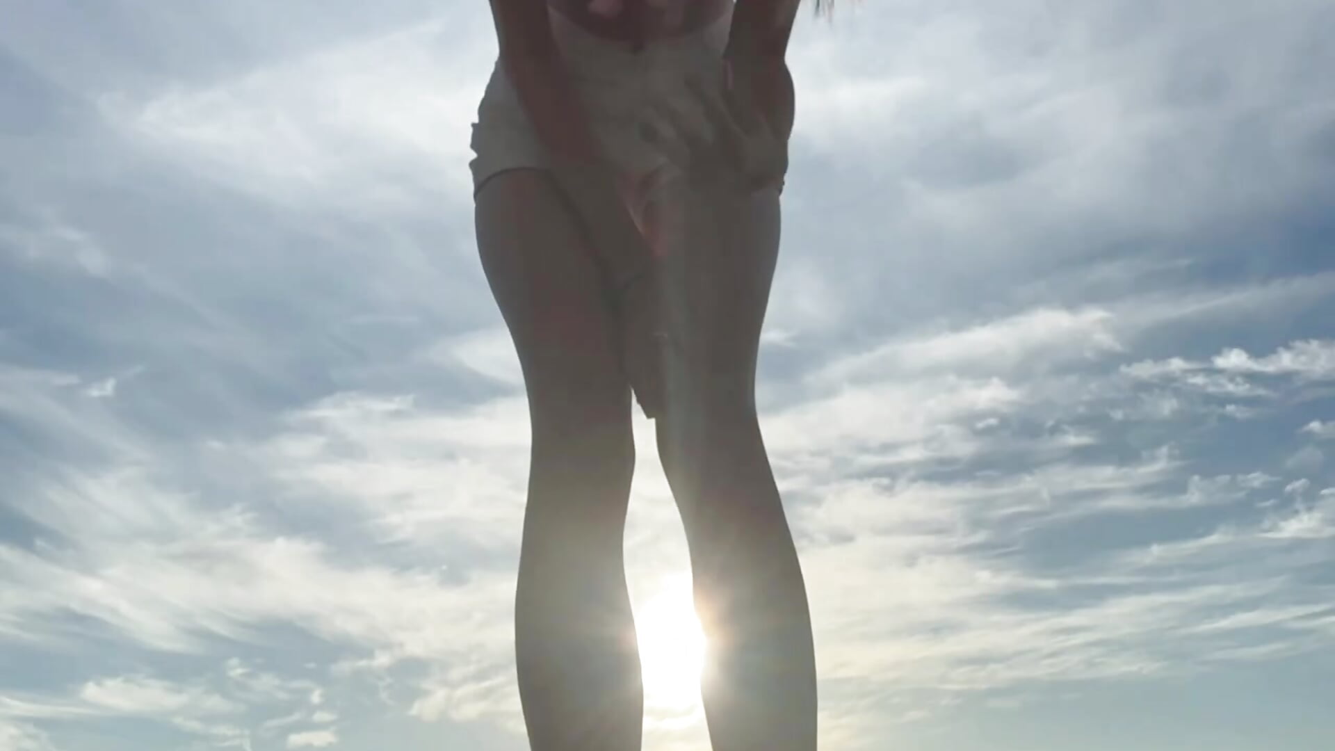 rabbit legs - βίντεο μοντέλου Lerchek_Wia